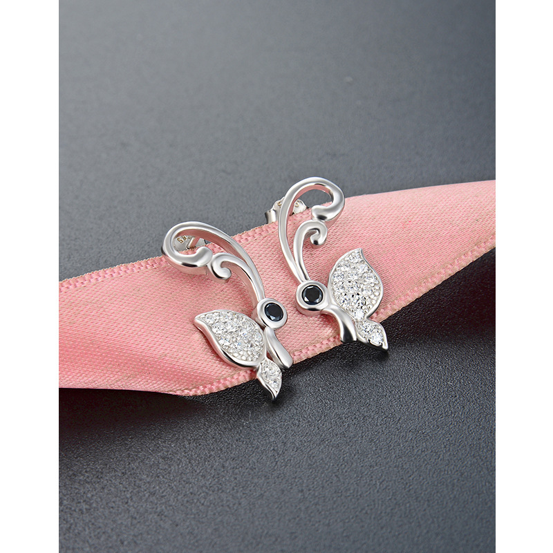 Pendientes de mariposa para mujer 925 plata esterlina diseño de nicho 2024 nuevos pendientes de diamantes completos ins elegantes pendientes de alta calidad