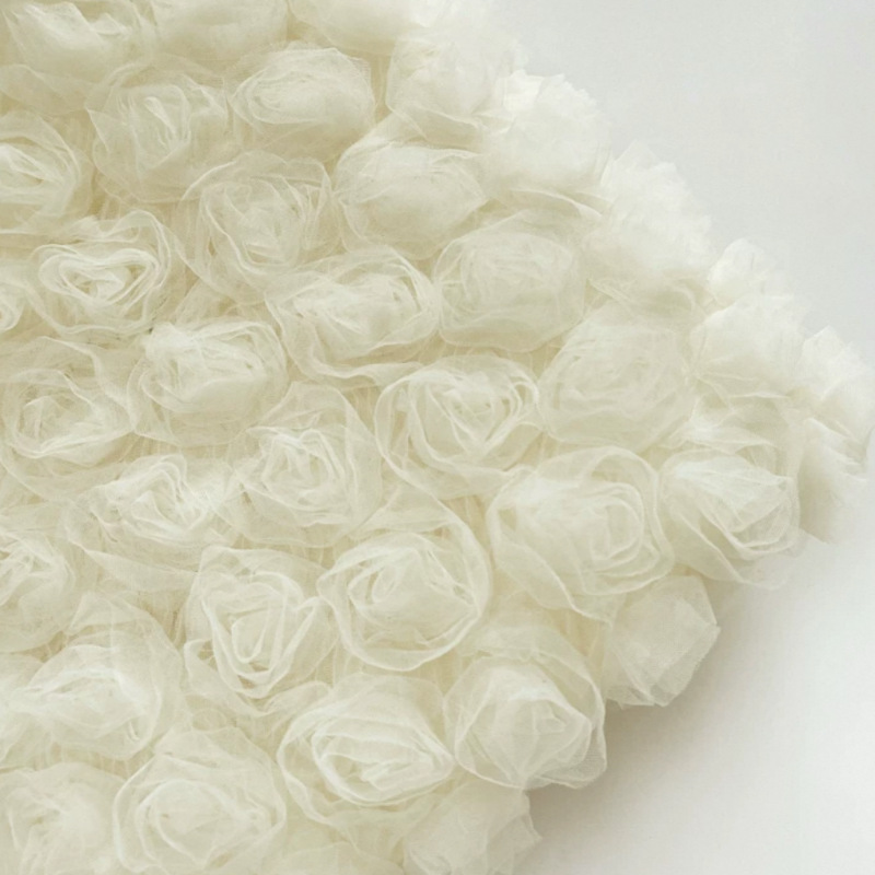 立体玫瑰花布料3D花朵白色节日婚庆地毯布喜庆镂空礼服婚纱裙面料