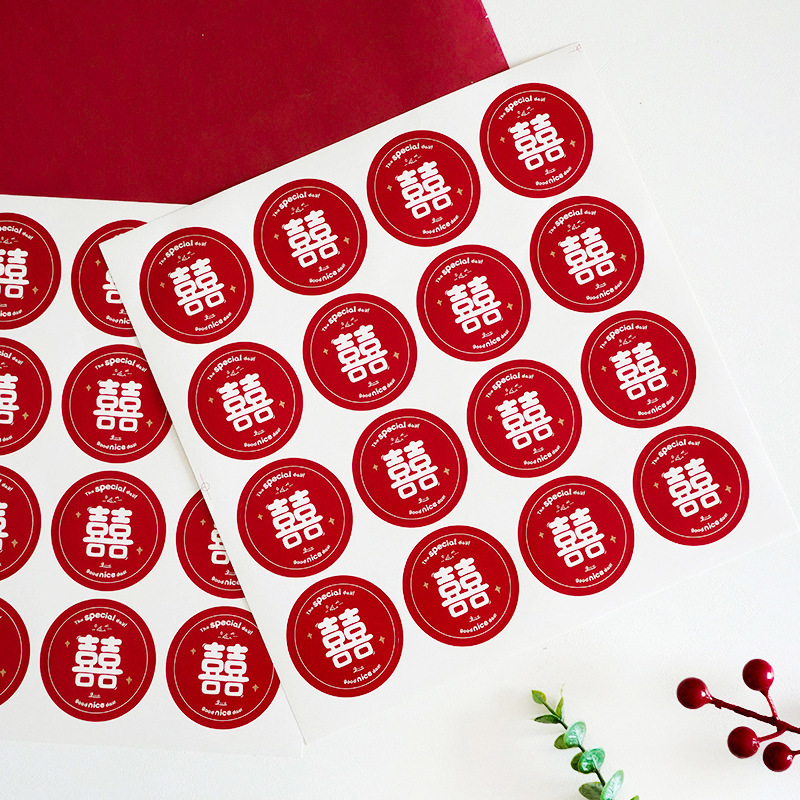 Casarse con una pequeña palabra de boda en línea pegatinas adhesivas pegatinas de palabras de boda caja de dulces huevos globos pegatinas de palabras de boda decoración de la casa de boda al por mayor