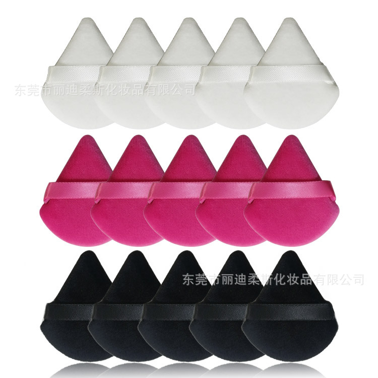Fabricante en stock triángulo puff Suede soplo seco en forma de abanico en polvo puff maquillaje esponja en polvo pastel herramientas de belleza