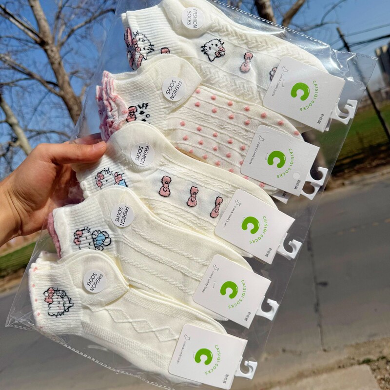 Spring and Summer New Women's Cotton Boat Socks, Student Reverse-Knit Socks, Sports Casual Japanese and Korean Style Socks, College Style White Cat Short Socks
