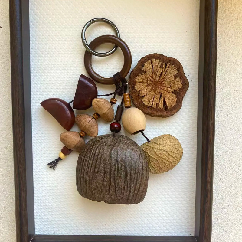 Natural Seed Bag Pendant with Fruit Shell, Handmade Hanging Ornament, Rattle Wind Chime That Makes Sounds