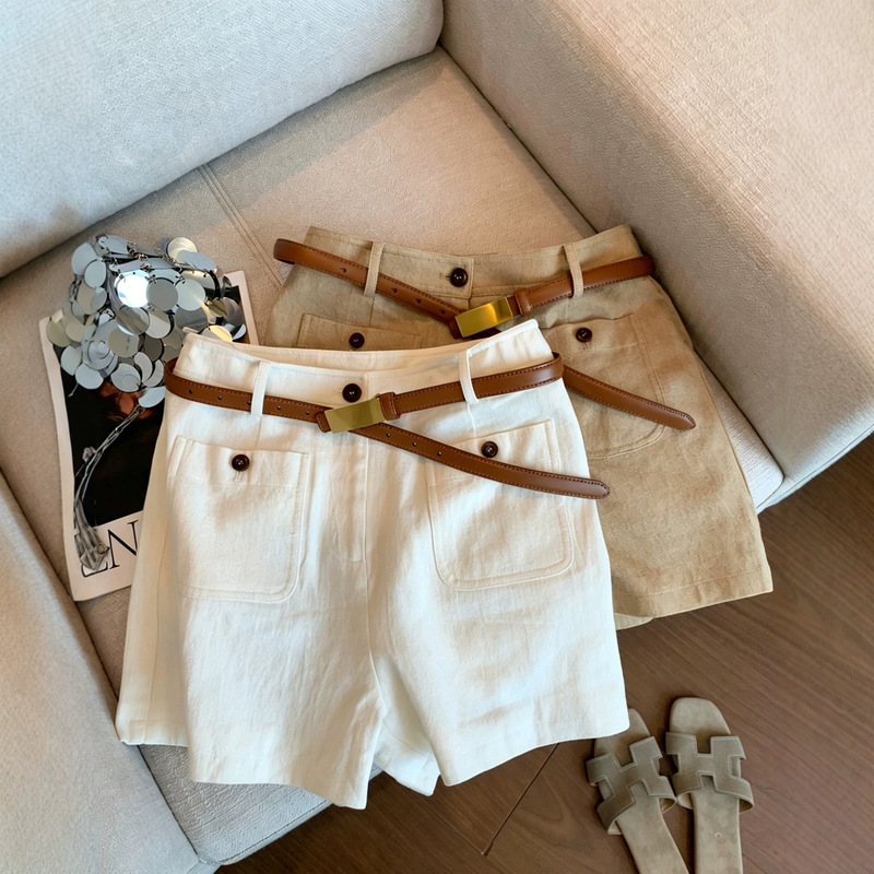 White Relaxed Old Money Style Shorts for Women, 2026 Summer New Fashion Simple Versatile Linen Casual Pants White Relaxed Old Money Style Shorts for Women, 2026 Summer New Fashion Simple Versatile Linen Casual Pants