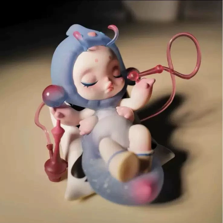 Блайнд-бокс фигурка POPMART Skullpanda, ручная работа, коллекционная кукла, 90 г