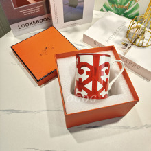 跨境爱家宽边中国红骨瓷马克杯中国风元素家用水杯牛奶杯礼盒包装
