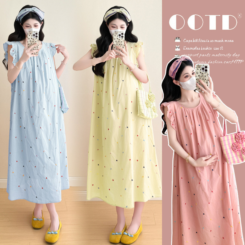 Real Shot of Ready-Made 2025 Summer Maternity Wear Heart Embroidered Ramie Flying Sleeves Cute Girl Dress