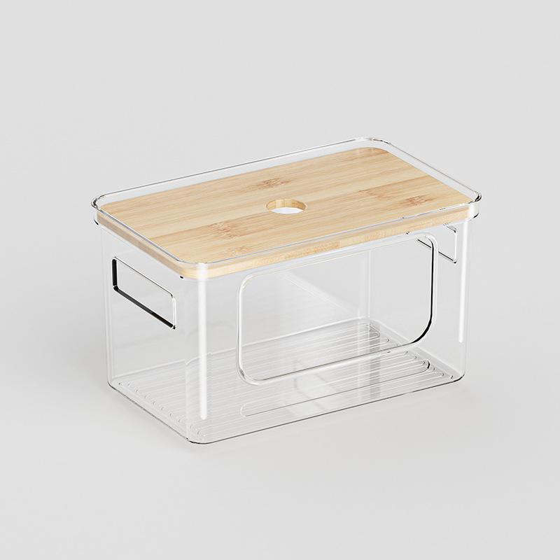 뚜껑이 있는 투명한 중간 크기