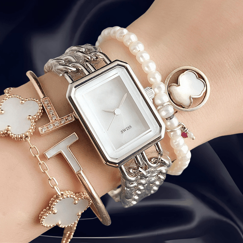 Cross-border New Style Elegant Watch Women's Women's Vintage Niche Light Luxury Women's Small Square Watch Bracelet Strap Fashion Wristwatch