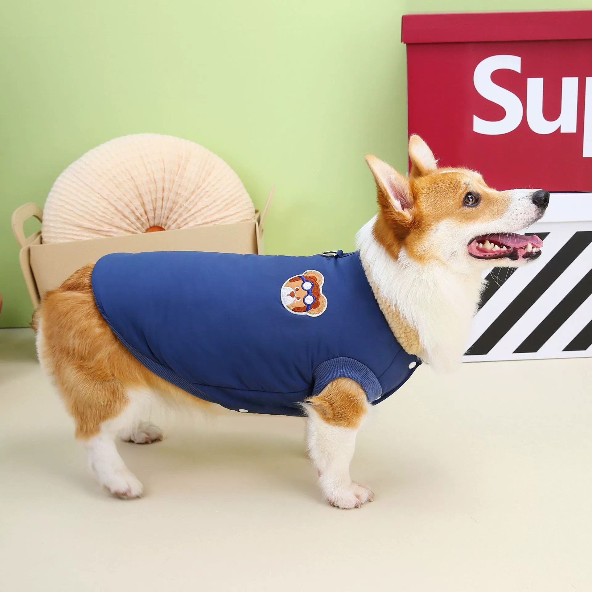 Колбаса корги Большая одежда для собак осень и зима Новая Одежда для собак с короткими ногами 23 пальто с вышивкой корги на хлопковой подкладке