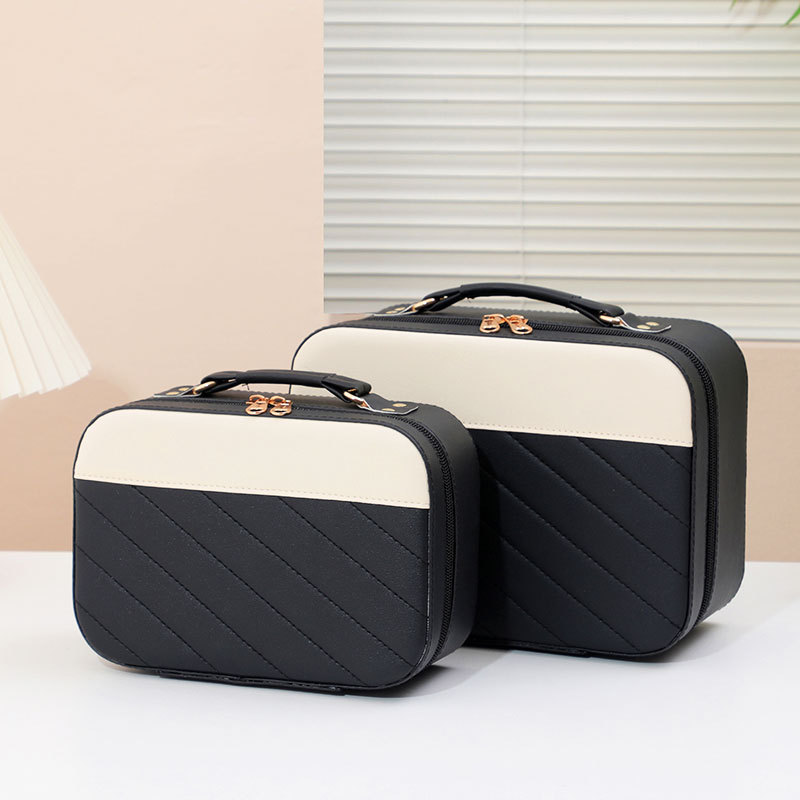 Fábrica personalizada de alta apariencia ins caja cosmética bolsa de almacenamiento de cosméticos de gran capacidad PU caja portátil de cuero impermeable