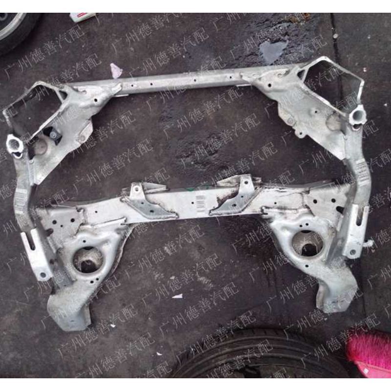 BMW Front Axle Subframe Differential Transfer Case for BMW E84 X1 (Front axle)