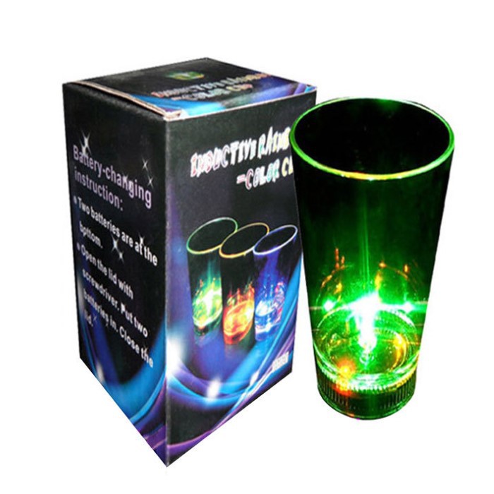 Colorido LED taza luminosa al verter agua, inducción piña taza KTV bar color cambiante cerveza taza de plástico transparente taza de agua
