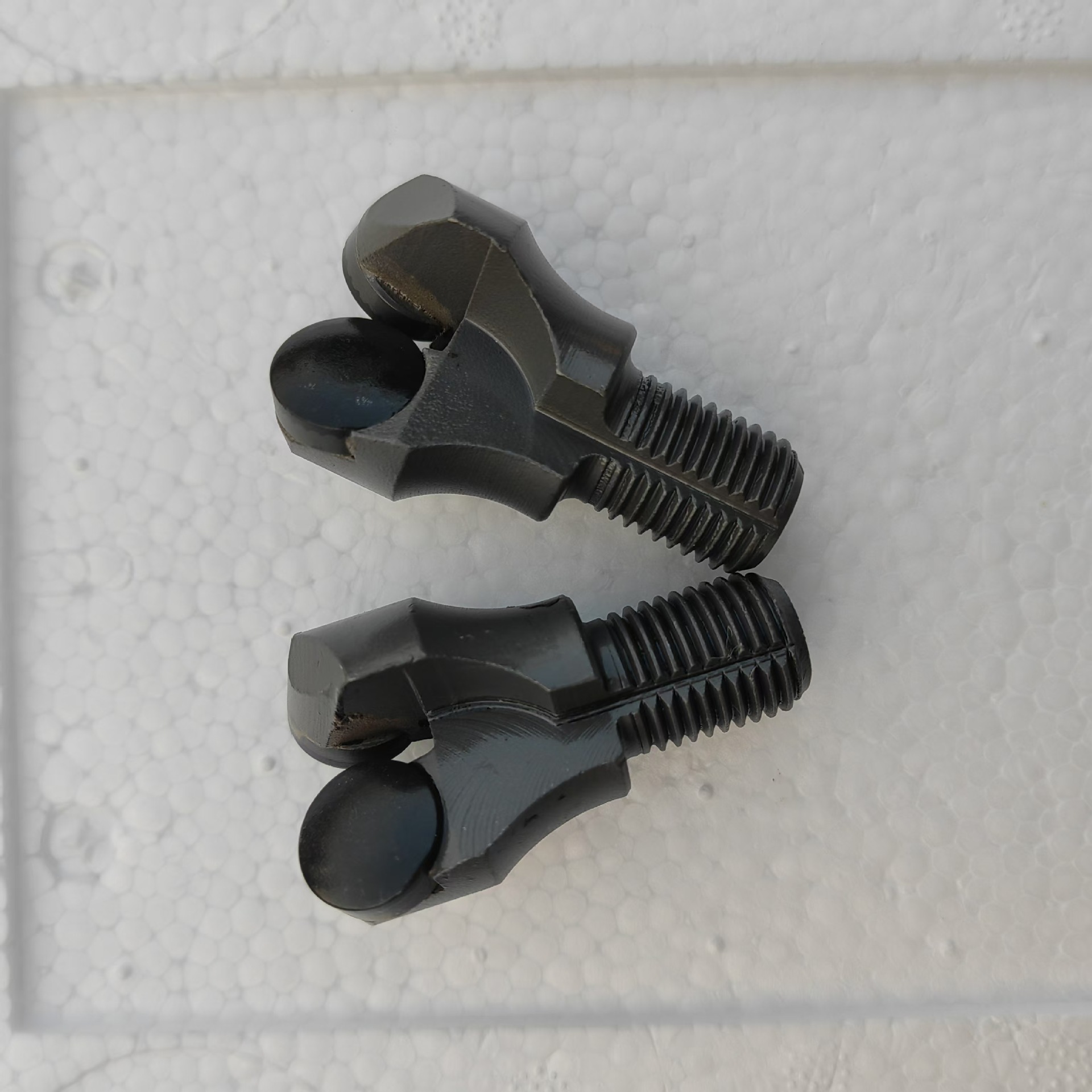 工厂批发28/32/30金刚石复合片钻头加强型金刚石锚杆钻头型号齐全