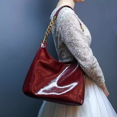 高级感トートバッグ大容量レディースカバン2025新作シングル肩脇下カバン赤结婚カバン花嫁カバン