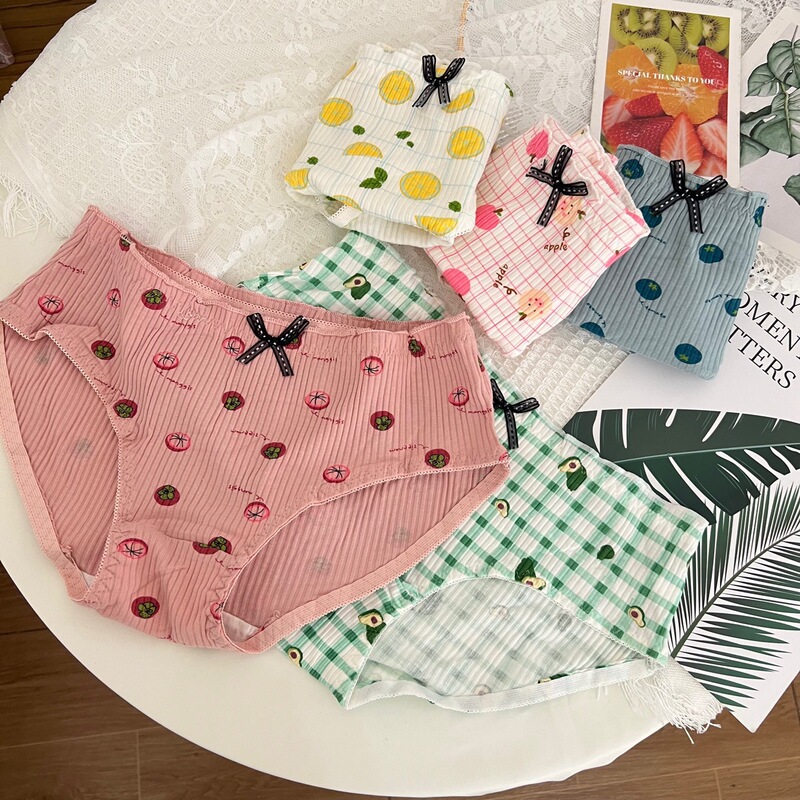 【Clearance】Cute Fruit Print Mid-Waist Cotton Panties with Ruffled Edges for Girls, Affordable for Students