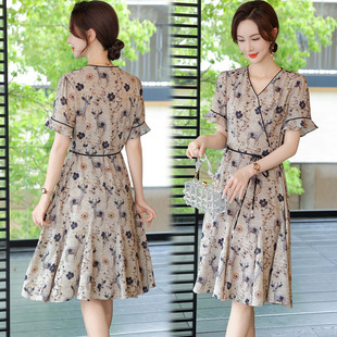 Middle-Aged Mother Summer Dress Floral Chiffon Skirt 2025 New Middle-Aged and Elderly Summer Elegant Age-Reducing Skirt for Women