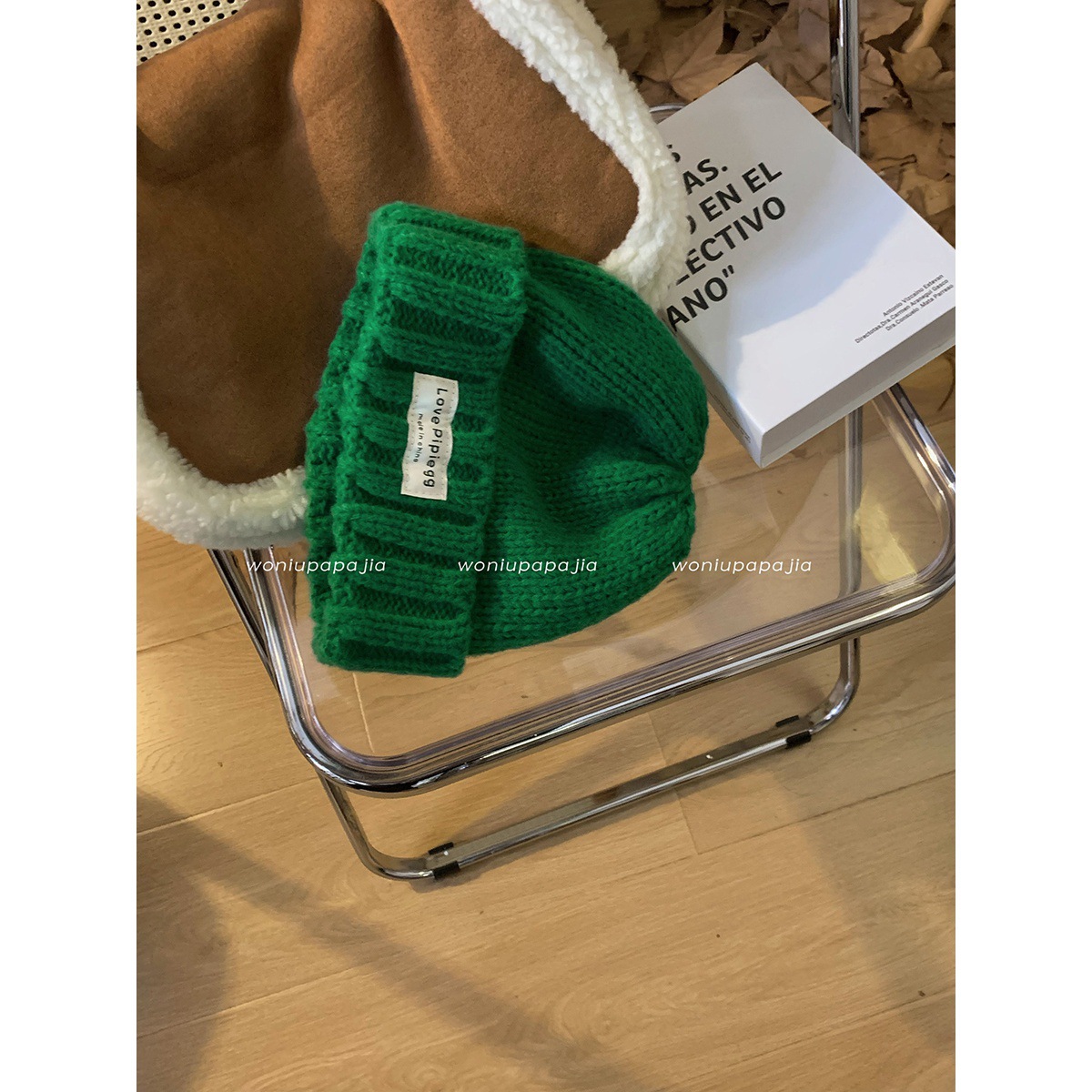 딥 포레스트 그린