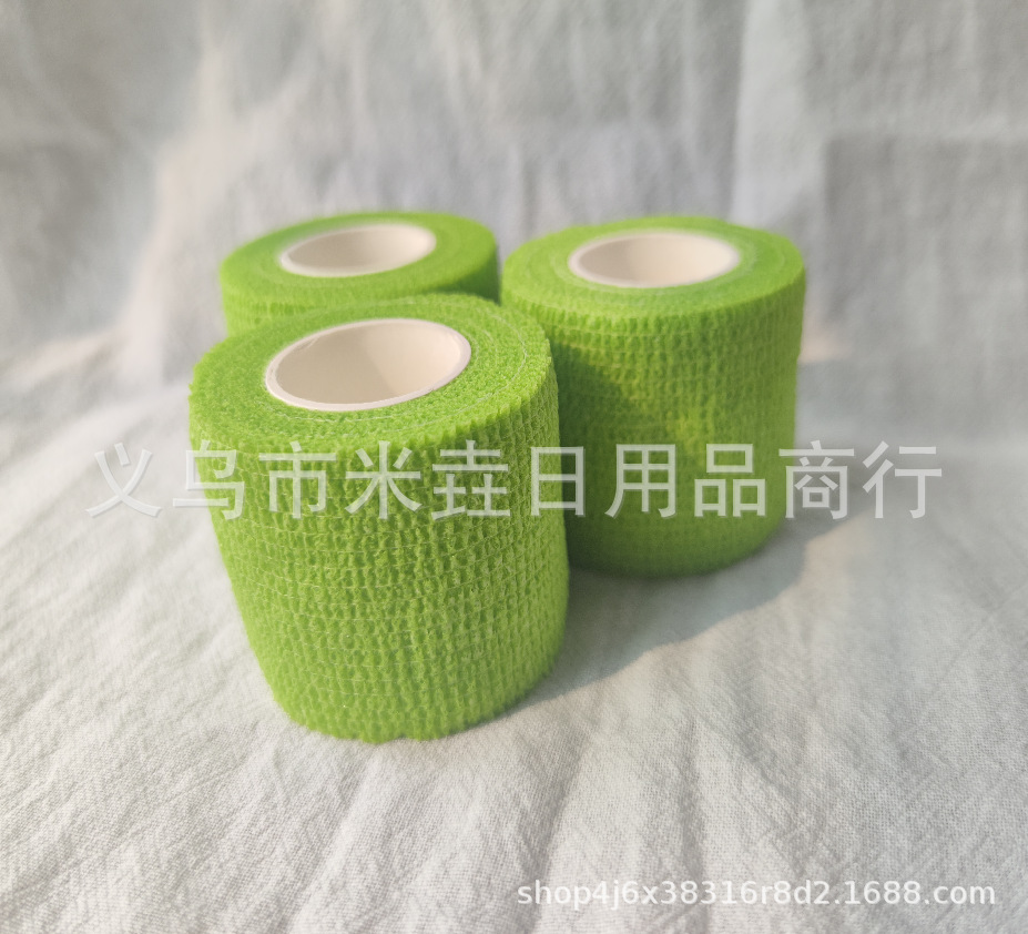 Fabricante universal no tejido elástico autoadhesivo vendaje escritura dedo tobillo vendaje deportes tatuaje mascota vendaje