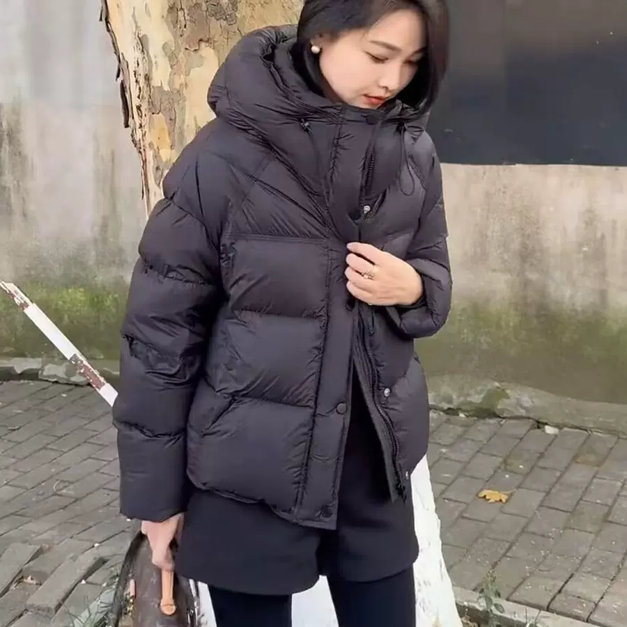 设计感蓬松连帽小个子羽绒服女2024冬季新款宽松白鸭绒加厚面包服