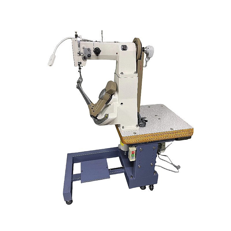 凉鞋专用缝纫机 双线侧缝机 22度摇臂斗底机直营
