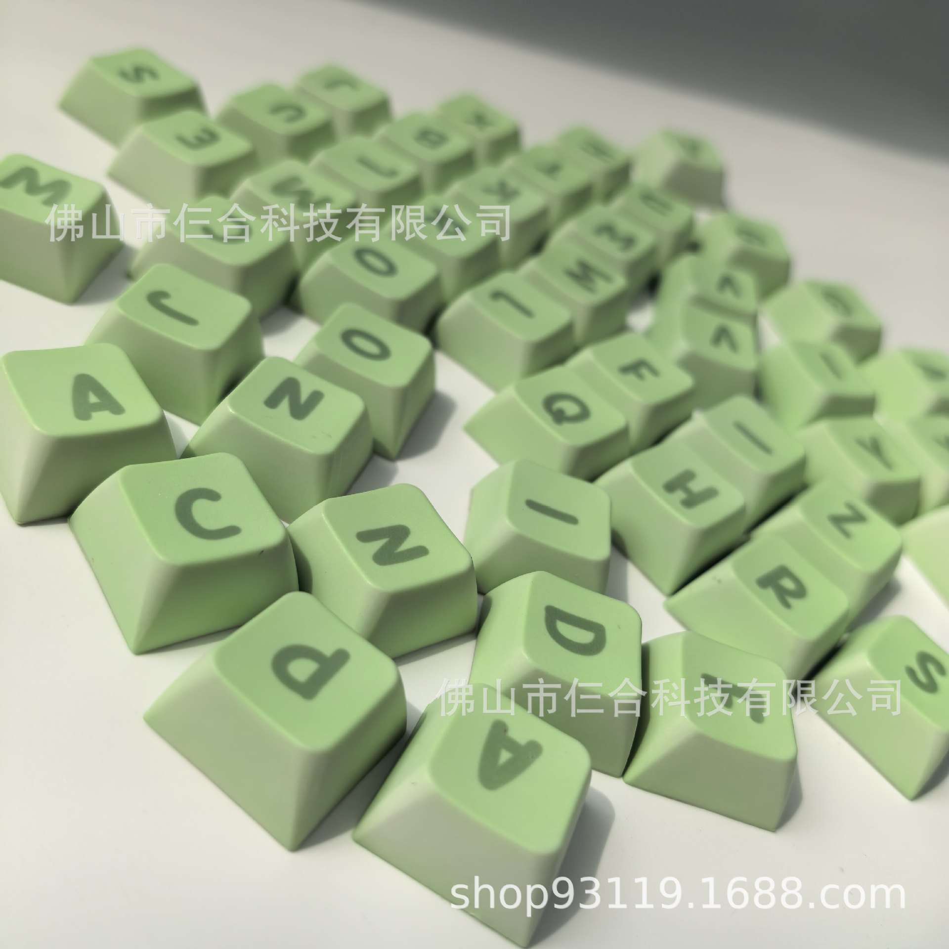 五面热升华加厚PBT键帽机械键盘解压按键玩具钥匙扣挂件客制化