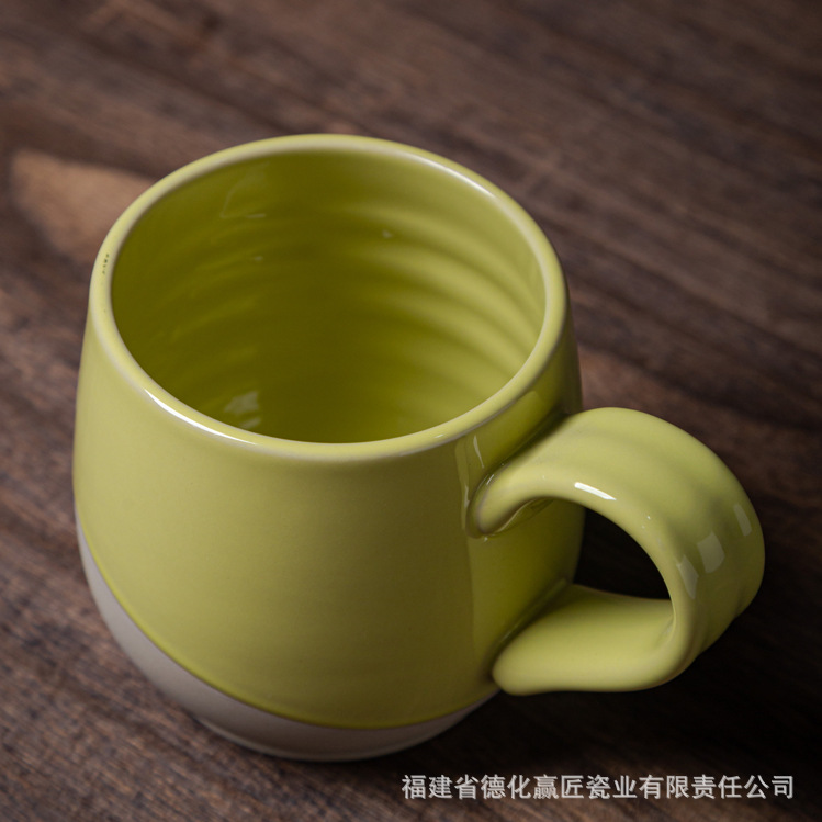 Taza de cerámica esmaltada de dos colores brillante Taza nórdica de estilo ins de alto valor Taza de café de pareja linda creativa Taza de agua