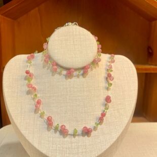 �Nޱʯ����Ů�һ�ɫ�Nޱʯ��朿ɯB���r�аٴ��i���ˮ����