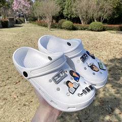 2023 New Women's Summer Cute Slip-on Hiking Shoes, Outwear, Versatile Thick Sole Beach Cartoon Hole Shoes with Patterns