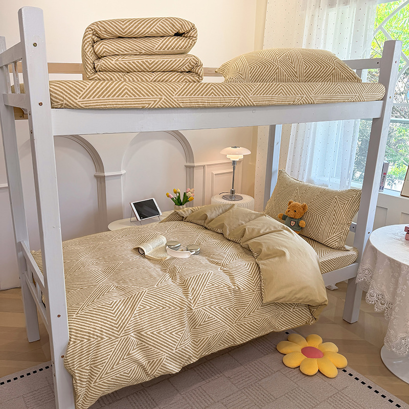 Juego de cama de dormitorio de estudiantes universitarios de tres piezas de algodón puro algodón lavado de algodón sábana individual funda de edredón juego de cama de cuatro piezas