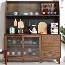 �ں���ɫ����ľ��߅�������t��ľ�ƙ�����̨�M�ϱ��W�L��