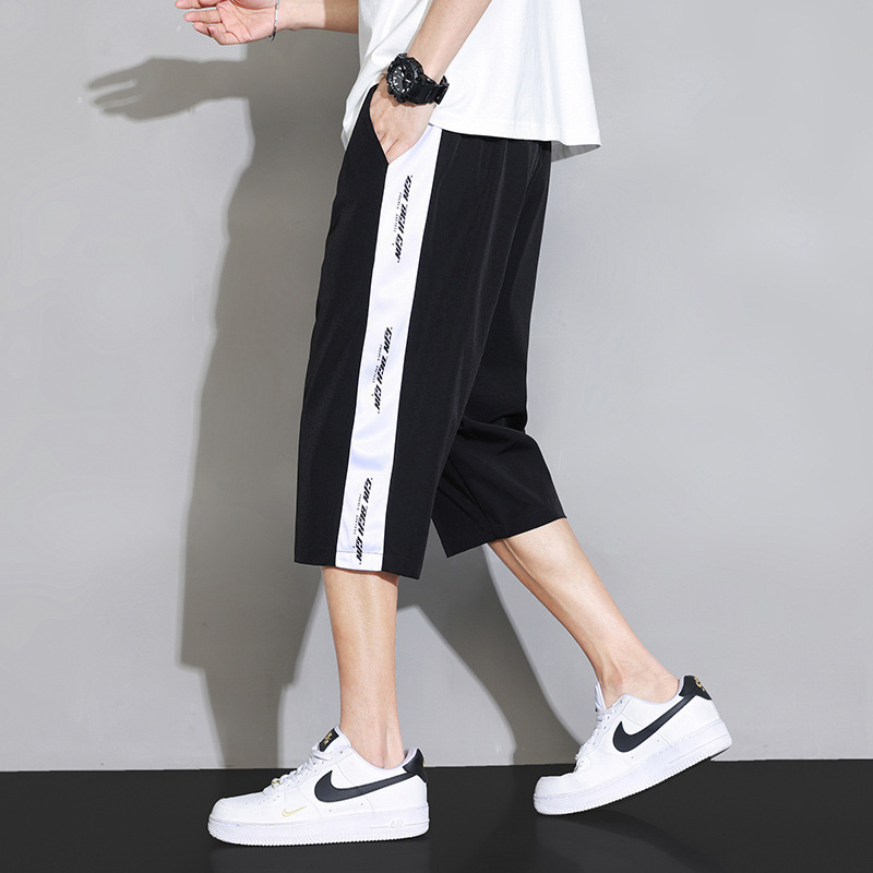 712 black