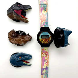 跨境恐龙翻盖儿童电子手表 四公仔头可调换表盖学生手表玩具外贸