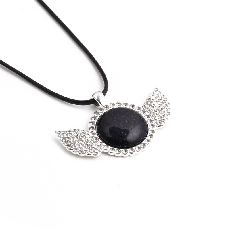 Collier En Acier Inoxydable Avec Ailes De Diamant De Mode En Gros display picture 15