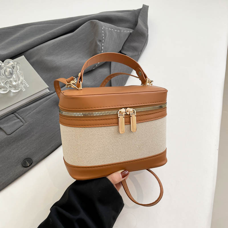 2025新款韩国高颜值圆筒水桶包拼接撞色斜挎包包女ins百搭单肩包