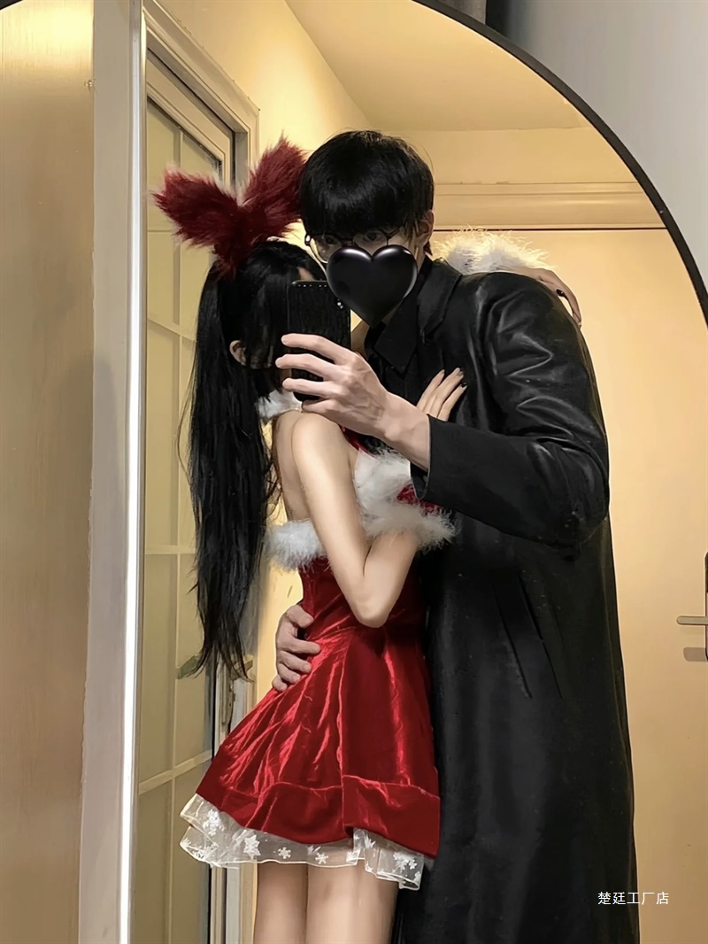 벨벳 드레스 가을과 겨울 분위기 핫걸 레드 배틀로브 퓨어 디자이어 숏스커트 2025 섹시 크리스마스 슬림 도매