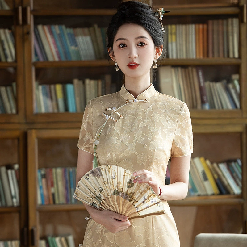 2025 весна и лето новый шелковый жаккардовой чонсам элегантный улучшенный чонсам платье молодой девушки чонсам