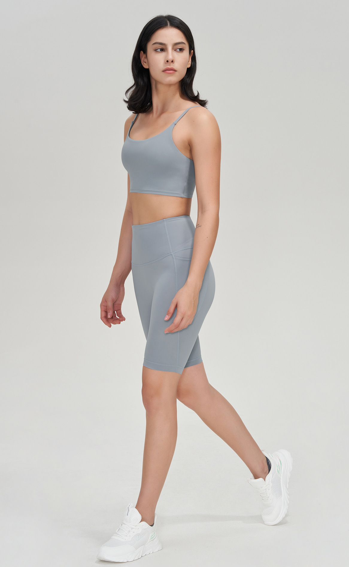 175g Weight Knee Length Pants Length Nylon, Spandex Fabric Type Leggings Pants Type Fitness, Yoga, Running Occasion Solid Color Pattern All Seasons Season Classic Style, Sport Style Style Classic Style Sport Style Solid Color Nylon Spandex Active Bottoms Leggings 16
