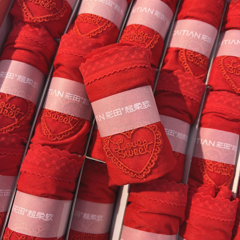 36 Pieces of 15856 Caitian Red Underwear for Women's Zodiac Year Wedding Lace Fabric Heart Mid-Waist Small Boxer Briefs