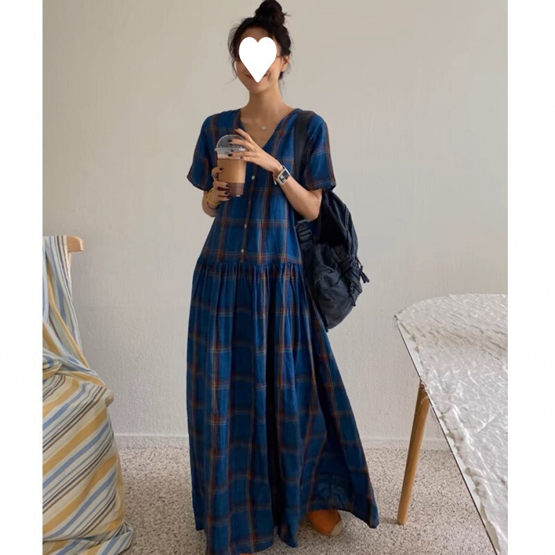 dress Women's 2024 New Summer Japanese Style Vintage Plaid V-neck Loose Slimming Extra-long Naked Long Dress