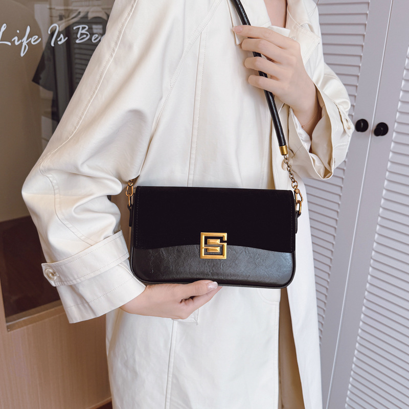 Transfronterizos de alta sensación bolso de brazo bolso de mujer 2025 invierno nuevo nicho de estilo retro bolso de hombro bolso de moda image 3