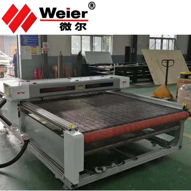 飞织鞋面皮革鞋面激光裁剪机  多头高效率可添加定位功能的激光机
