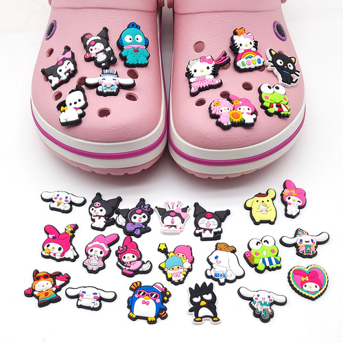 New style Croc Shoes Floral Sanrio Cinnamon Dog Kuromi Melody Shoes Floral Shoes Buckle Croc Shoes DIY Accessories