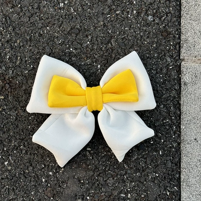 Decorative Big Bow Color Splicing: Motosiklet dəbilqələri - color-block-bow-white-and-yellow