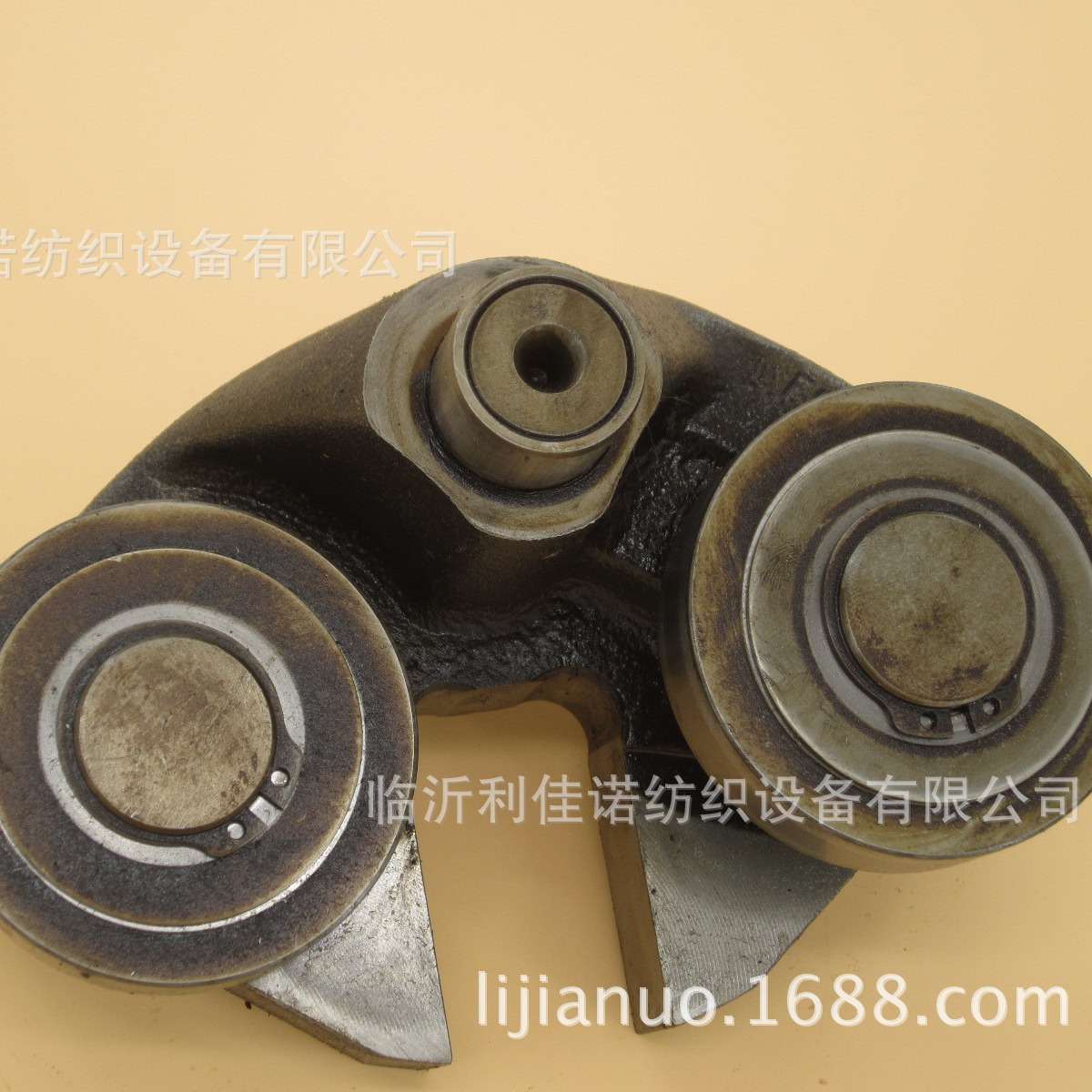 电子多臂双摆轴承  F092.416.00 （座） F295.188.01 (轴承）