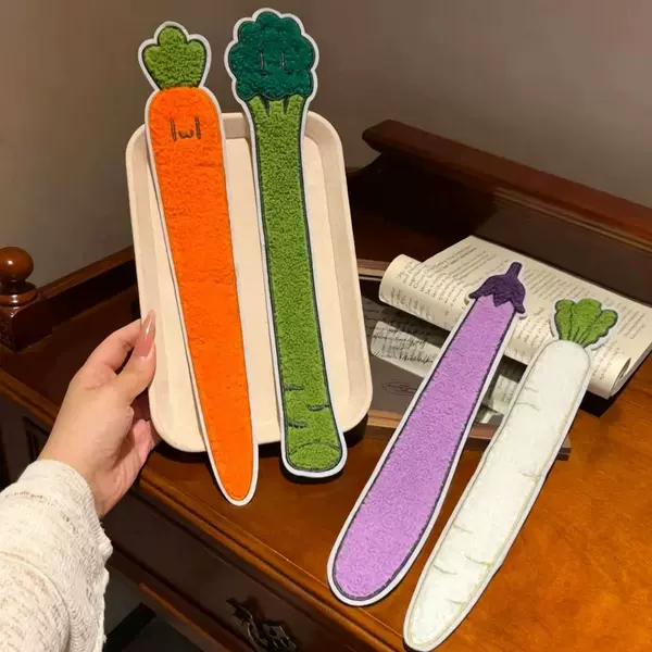 Funny simulated vegetable fringe hair stickers, quirky girl's seamless forehead bangs stickers, face-washing makeup headband, hair accessory