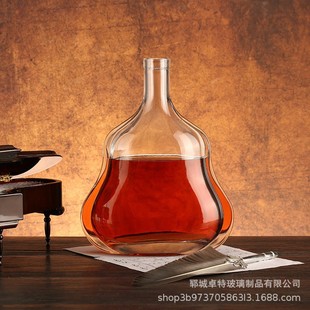 �S��700ml���ƿ���J�ΰ��m��XO��ƿ ������͸������ƿ�׾�ƿ