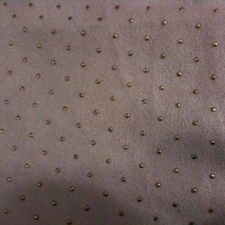 供应麂皮绒滴塑布料加工 点塑布 烫金银点防滑布