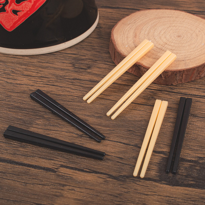 Mini miniature simulation chopsticks diy creative mini tableware food play kitchen toy doll house scene accessories