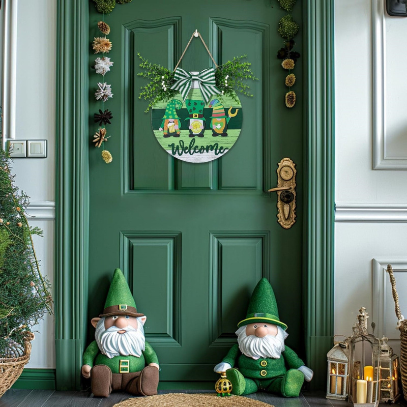 St. Patrick's Day Decoration: Irish Decorative Green Welcome Sign for Front Door with Gnome St. Patrick's Day Decoration: Irish Decorative Green Welcome Sign for Front Door with Gnome