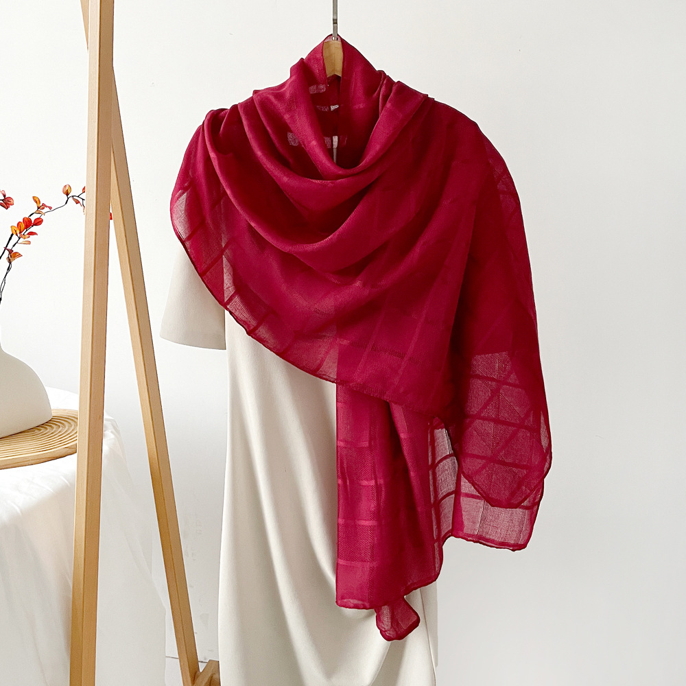 Femmes Rétro Style Simple Couleur Unie Polyester Écharpe En Soie display picture 20